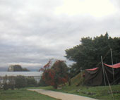 tent-l.jpg